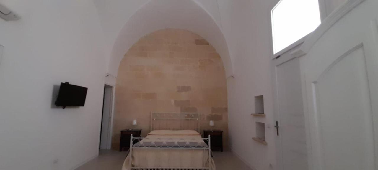 Casa Vacanze Laura S/C Lecce Extérieur photo